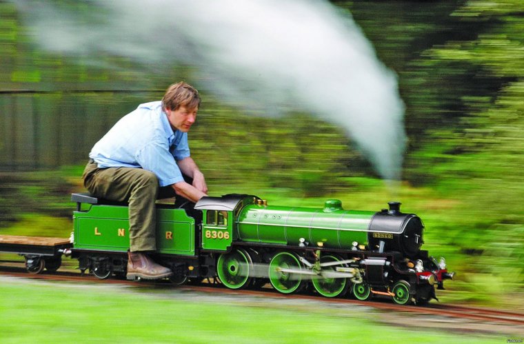 Маленький паровоз