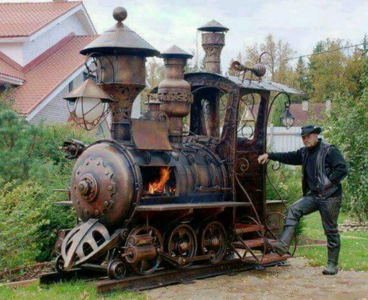 Мангал в виде поезда