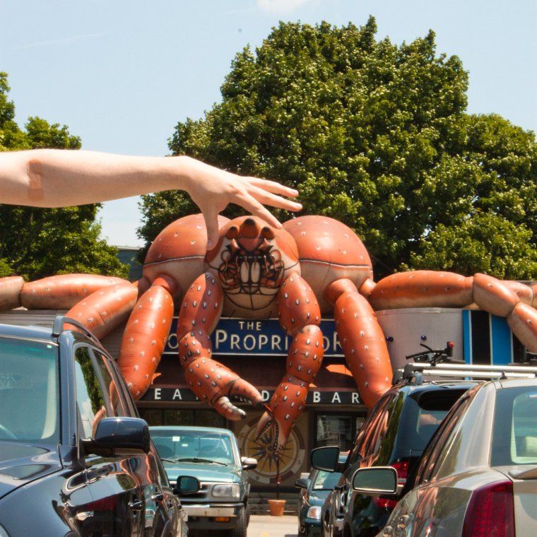 Необычный ракурс авто