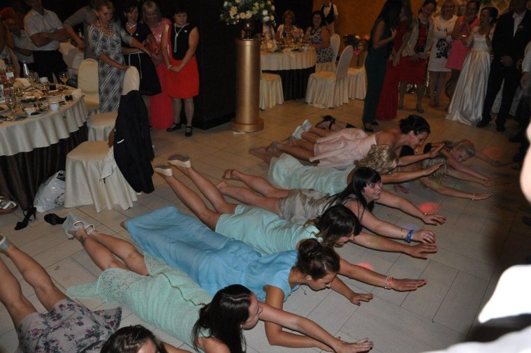 Конкурсы на свадьбу смешные