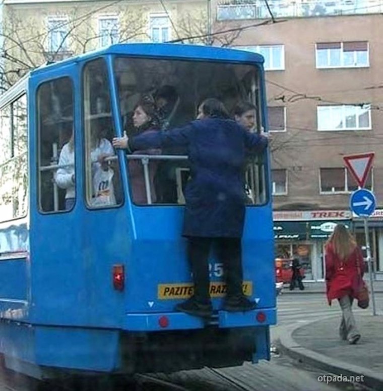 Трамвай приколы смешные