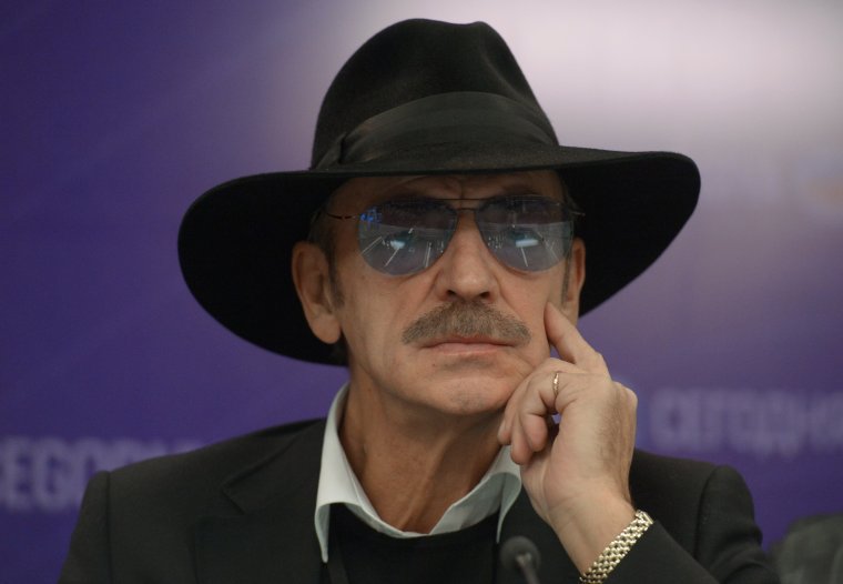 Михаил Боярский лысый