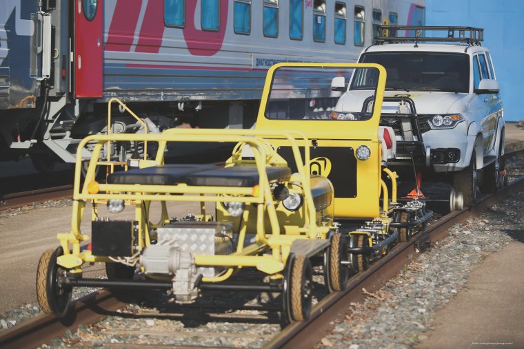 Самоходные электродрезины серии «Дрэд»