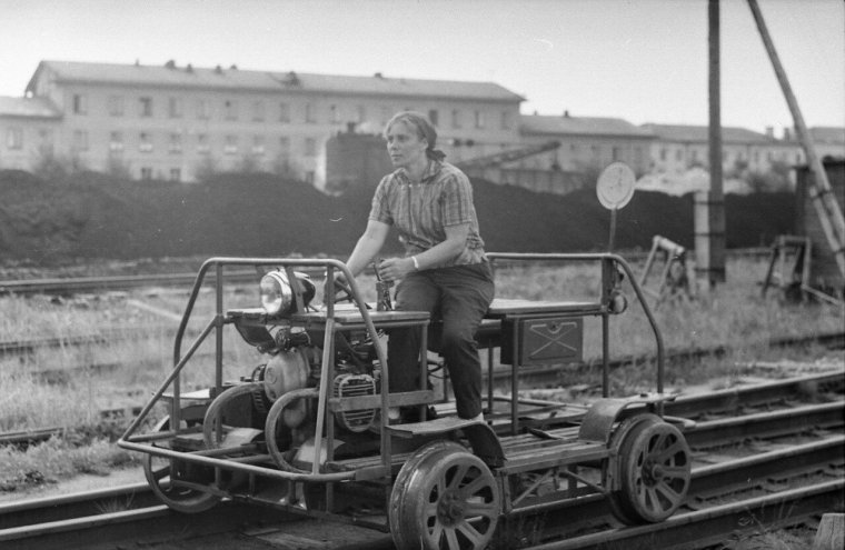 Железнодорожная. Дрезина пионерка