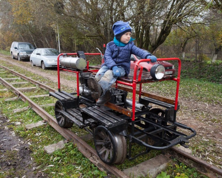 Дрезина на базе ГАЗ 13 Чайка
