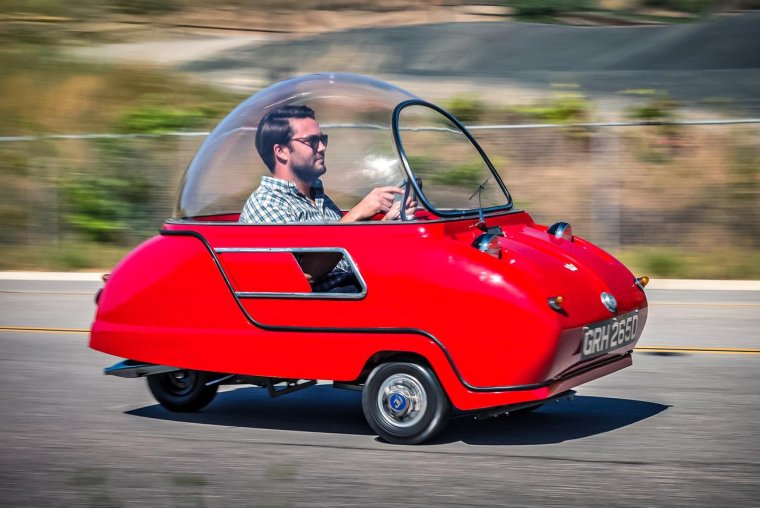 Трехколесный Peel p50