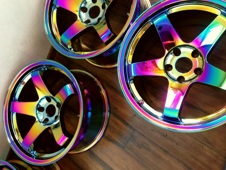 Разноцветные диски