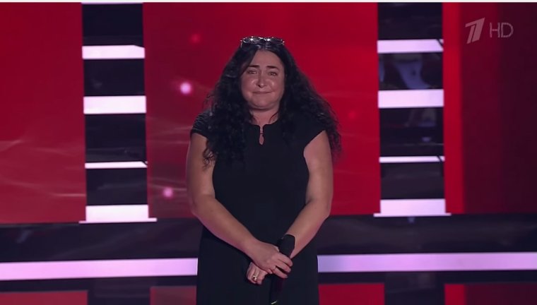 Лолита Милявская в ужасном наряде