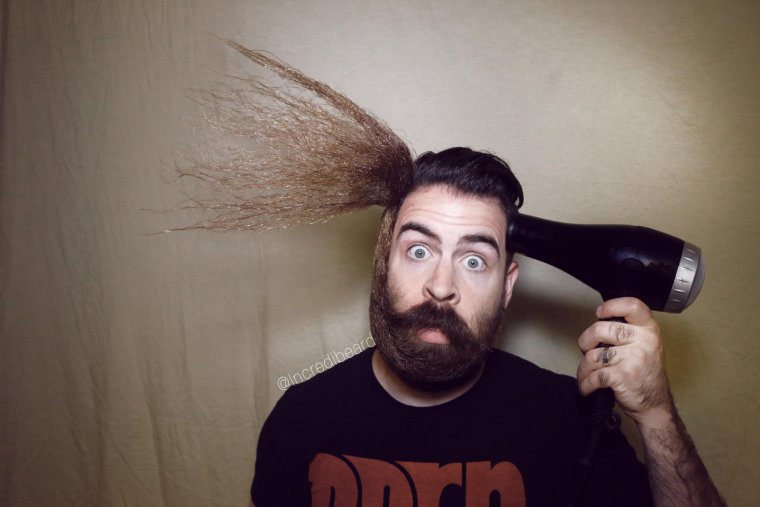 Мужик с бородой прикол