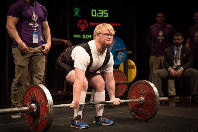 Специальная олимпиада пауэрлифтинг