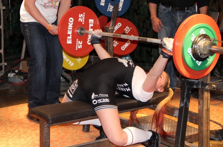 Назаренко Алексей пауэрлифтинг