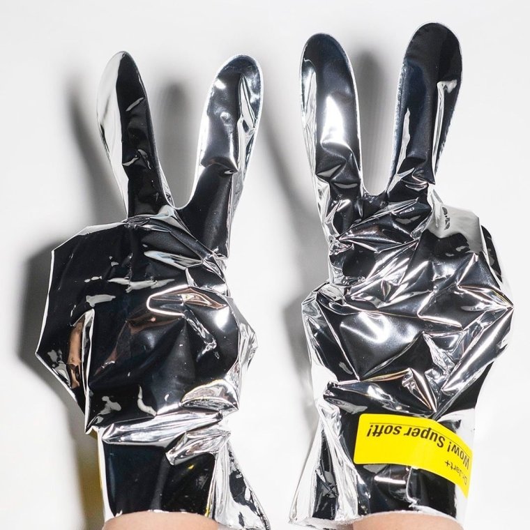 Маски и перчатки