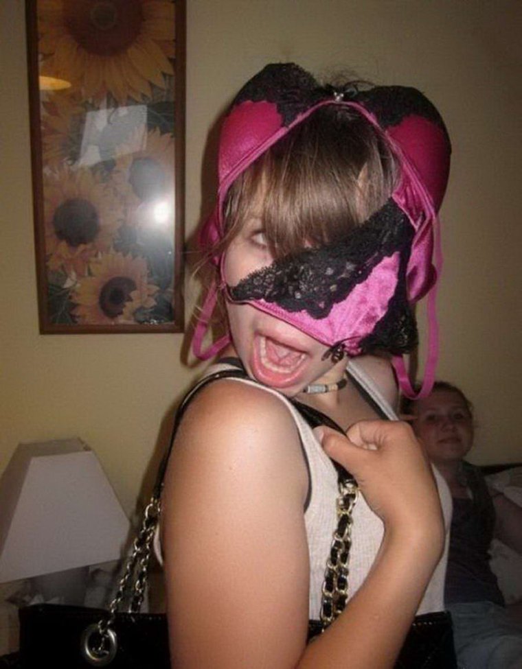 Прикольные Бюстгальтеры