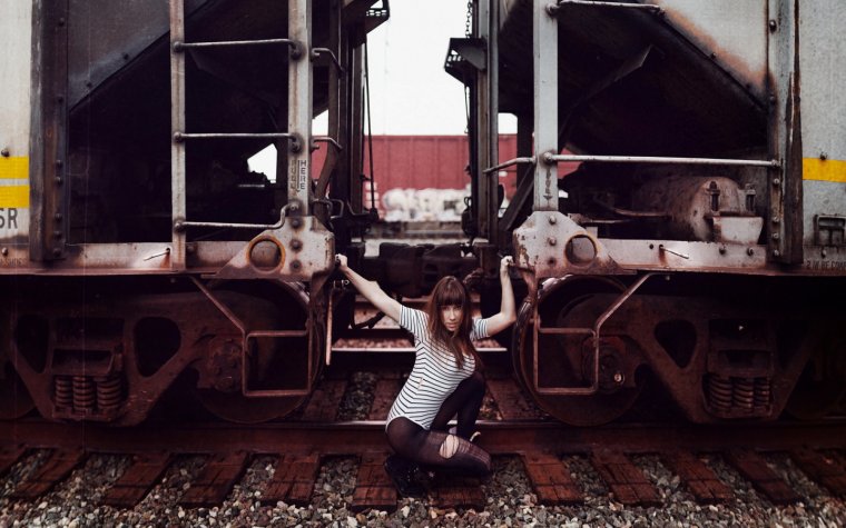 Фотосессия возле поезда