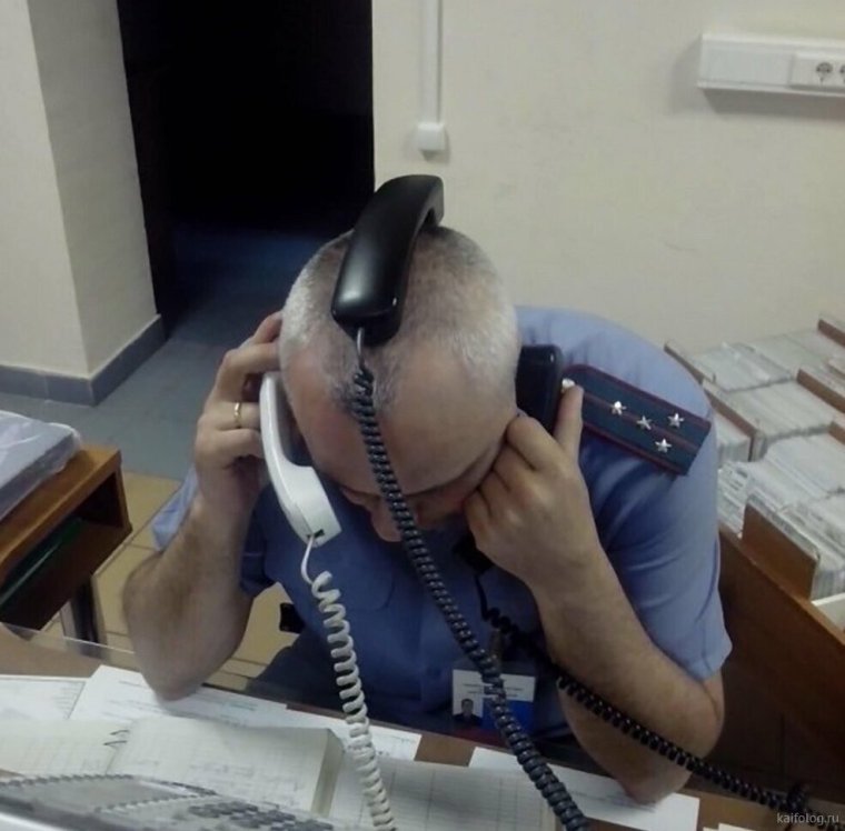 Уставший полицейский