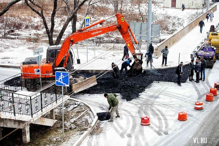 Дорожные работы зимой