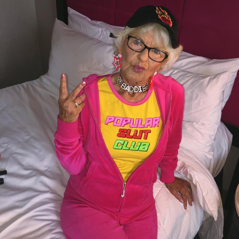 Хелен рут Элам Ван Винкль