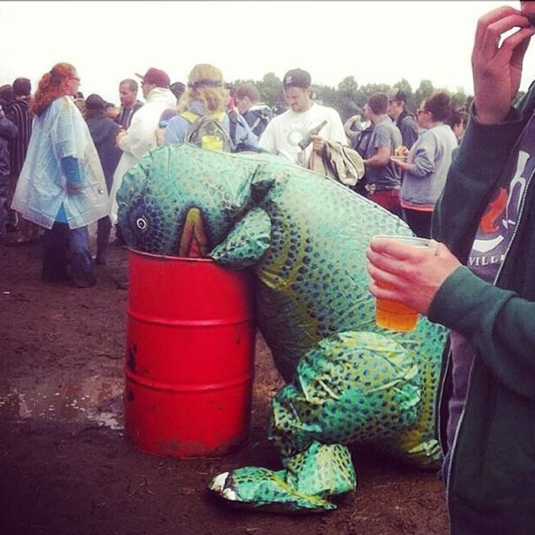 Пьяный динозавр