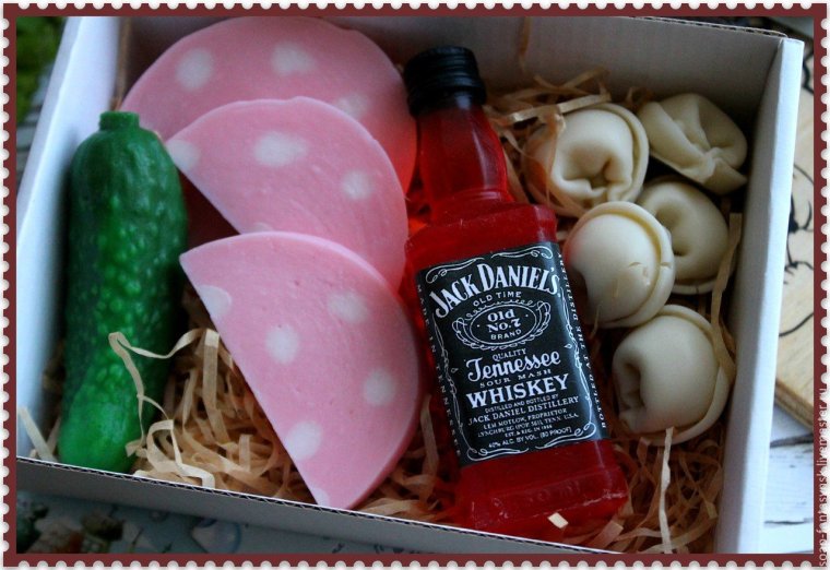 Котик в ванной