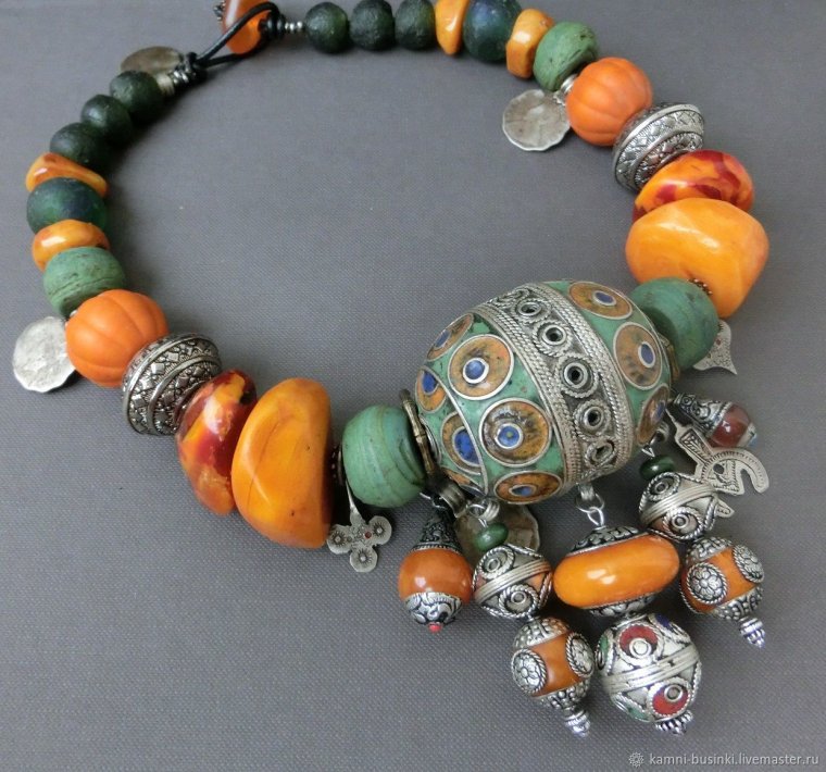 Этнические украшения