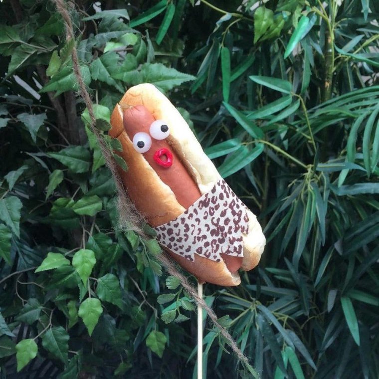 Веселая сосиска