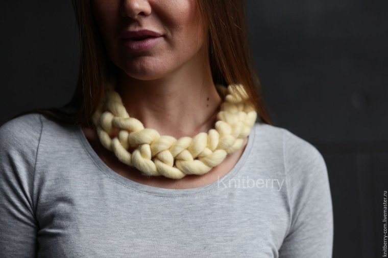 Чеснок на шее