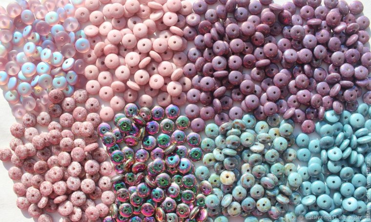 Стеклянные плоские Бусины