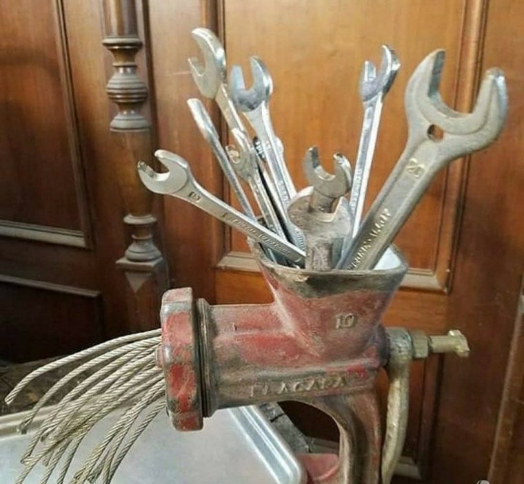 Поделки из гаечных ключей