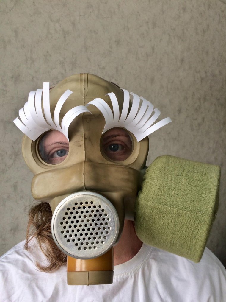 Смешной противогаз