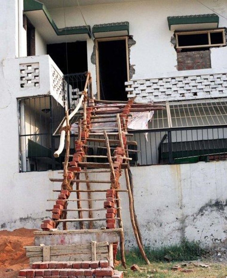 Строительные приколы лестницы