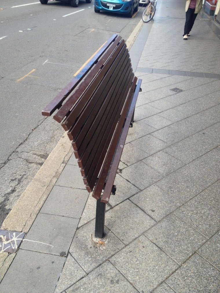 Скамейка прикол