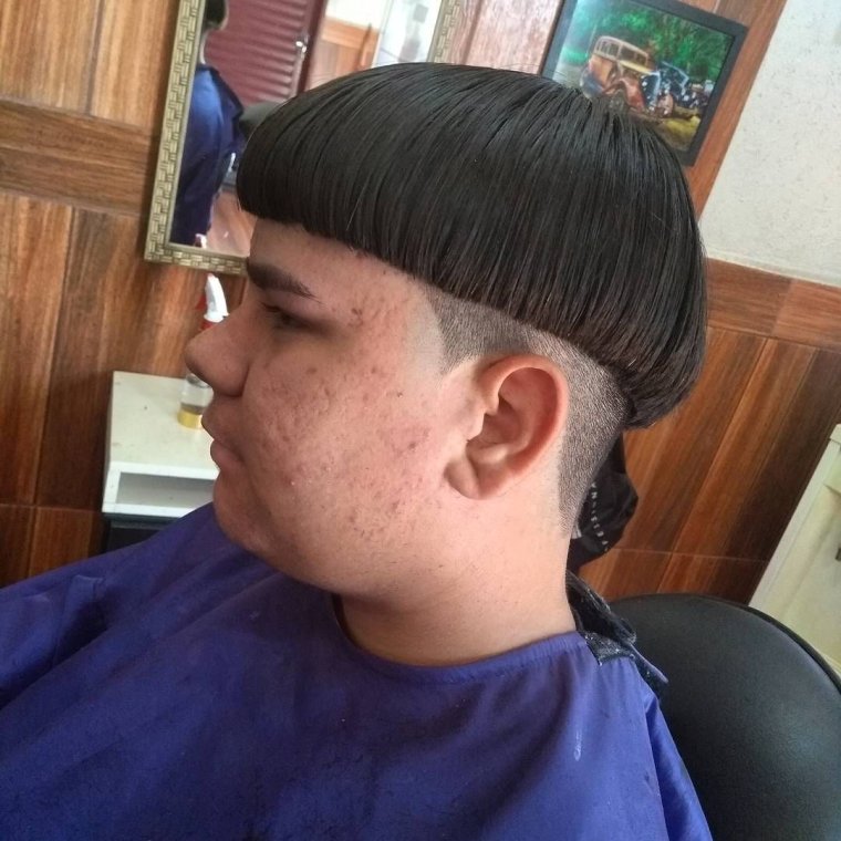 Смешная прическа с челкой