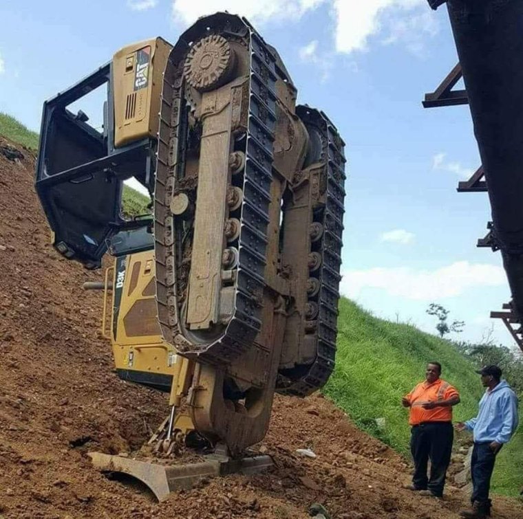 Смешной экскаватор