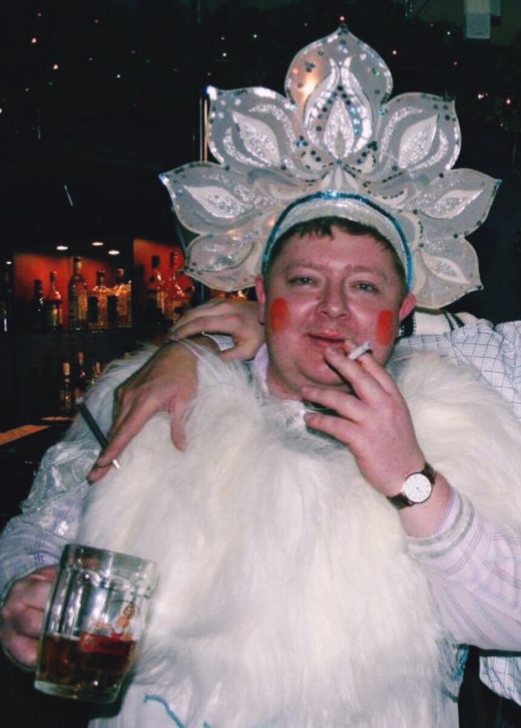 Смешной дед в деревне