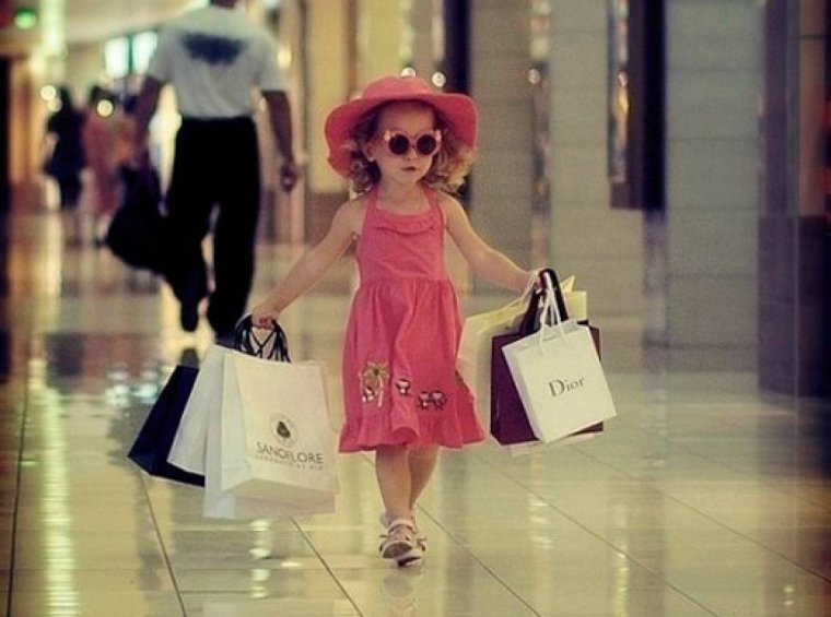 Смешные дети в магазине