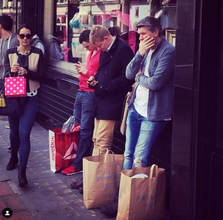 Мужчина в женском магазине