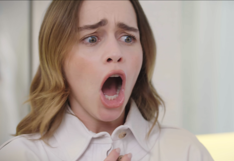 Эмилия Кларк открытый ротик язык