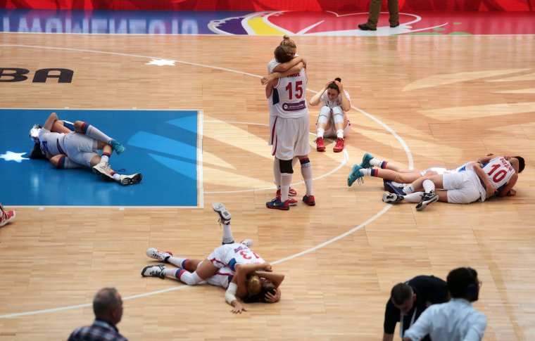 Баскетбольный матч Мем