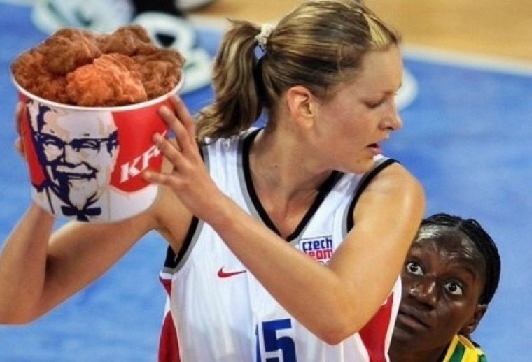 Баскетболистка Мем