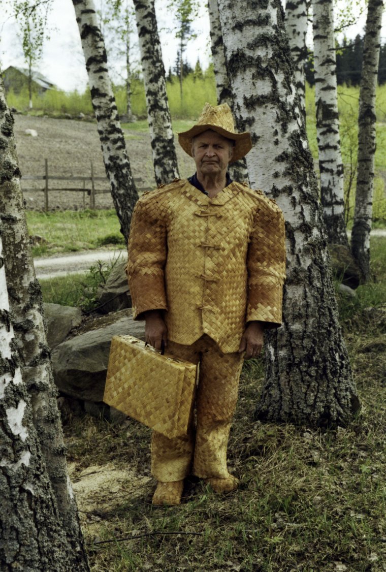 Костюм из бересты