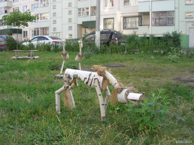 Смешные дворы