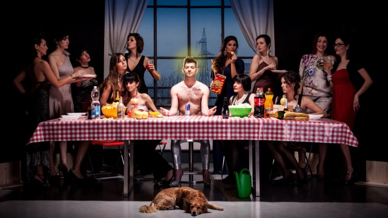 Веселое застолье