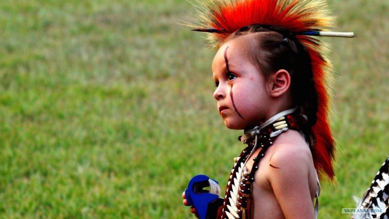 Мальчик индеец