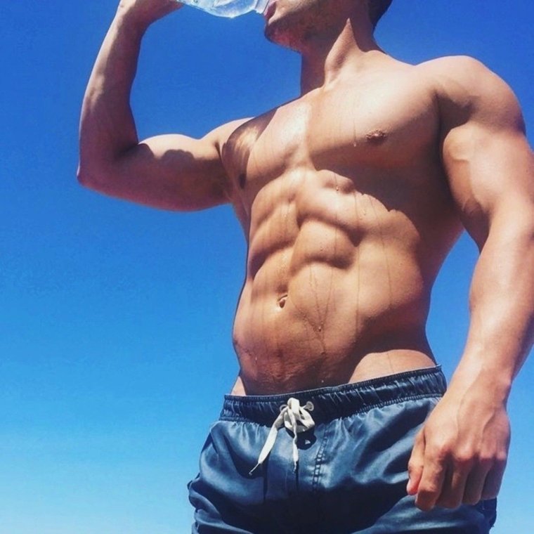 Мужской пресс кубики