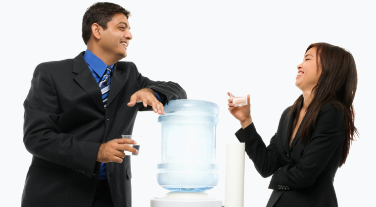 Кулер офис человек