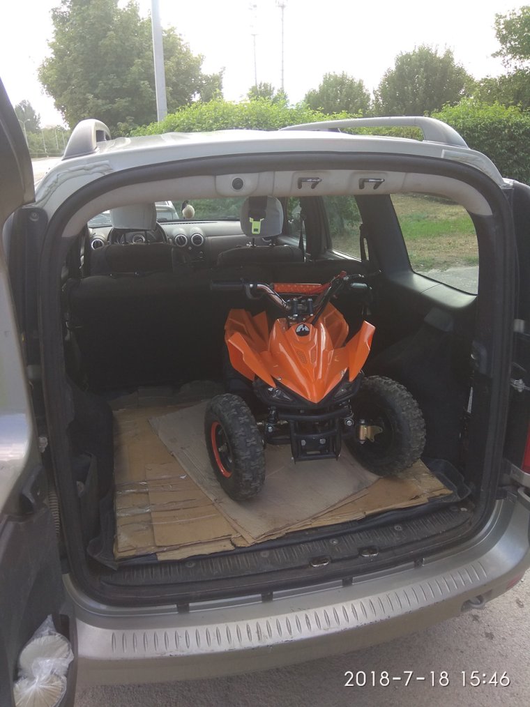 Мотоцикл в Лада Ларгус