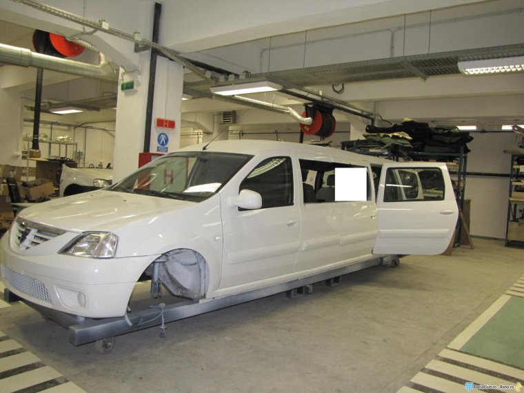 Лада Ларгус лимузин