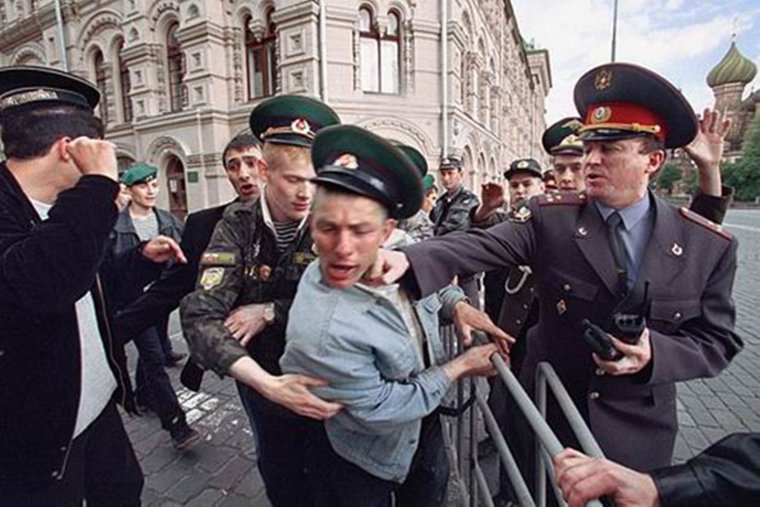 Звоню ментам