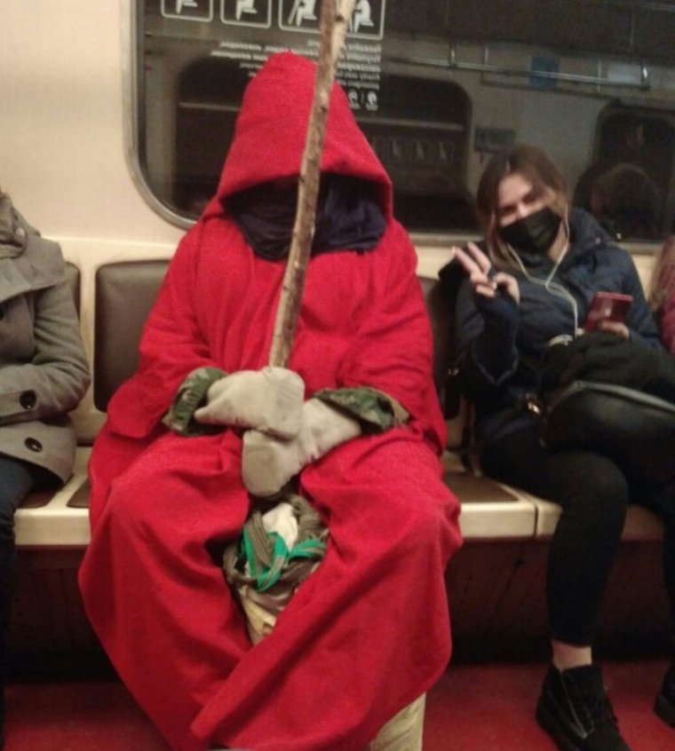 Необычные пассажиры в Московском метро