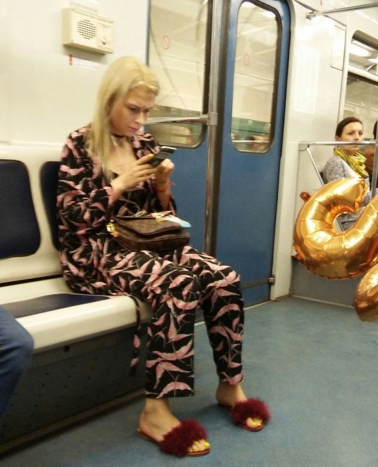 Модники в метро Москвы